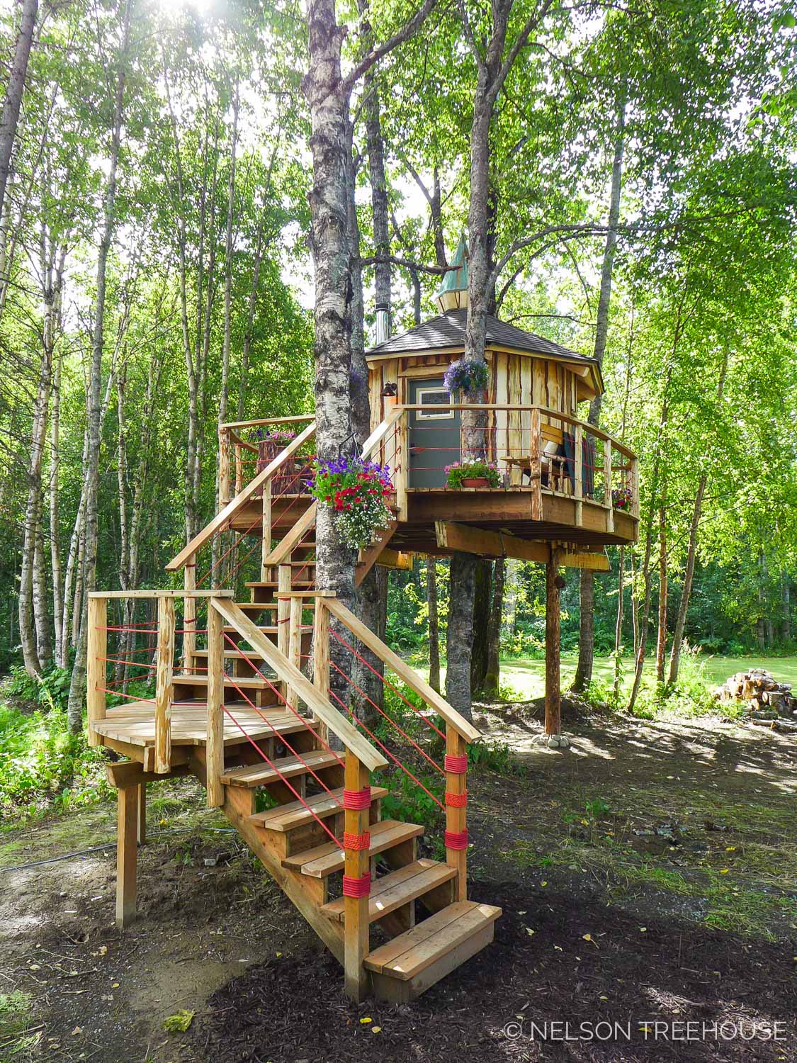  Alaskan Sauna Hut - Nelson Treehouse 