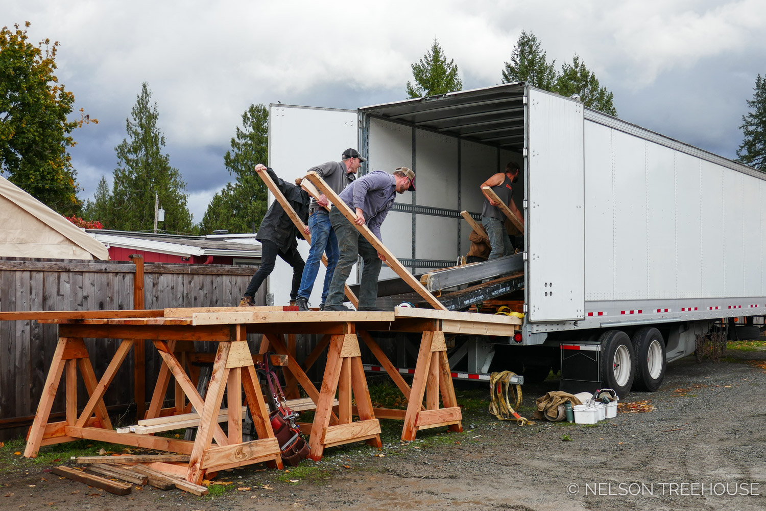  Nelson Treehouse Prefab for Treehouse Utopia - using 2x4's to load metal into truck 